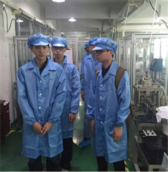應(yīng)屆畢業(yè)生就業(yè)來到欣靈電氣參觀報(bào)道