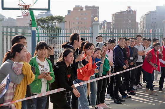 熱情的欣靈觀眾