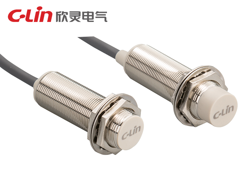 LJA18長(zhǎng)圓柱型電感式接近開(kāi)關(guān)