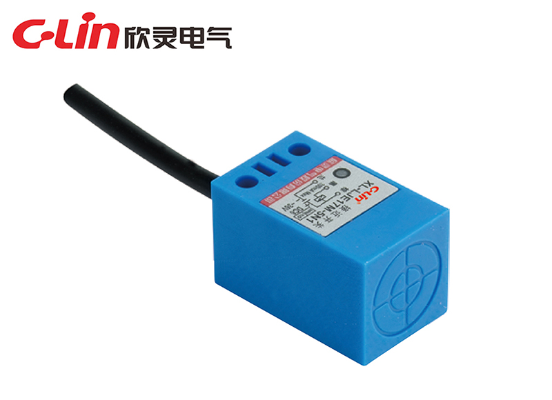 LJE17M、LJE25M角柱型電感式接近開關(guān)(老款）